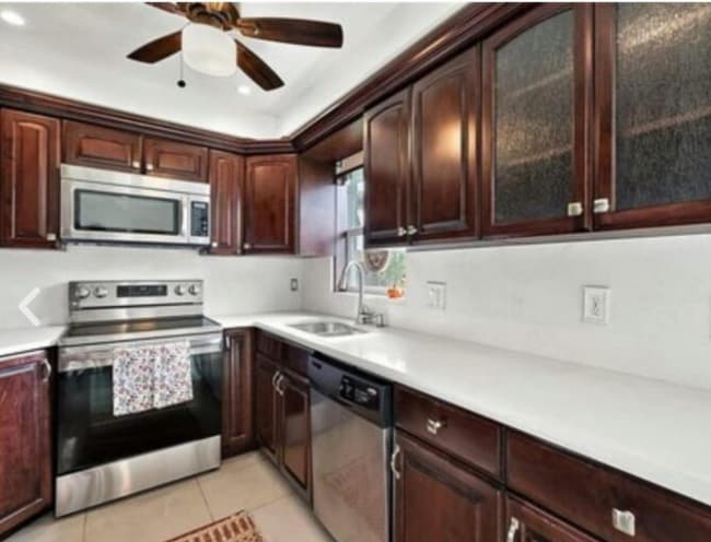 Photo - 226 E Cedarwood Cir