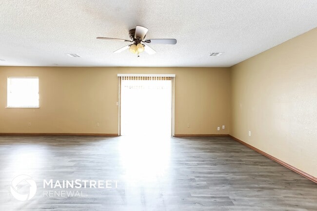 Photo - 8817 NW 82nd St