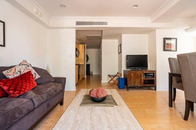 201 W 58th St Unidad SI ID408779P