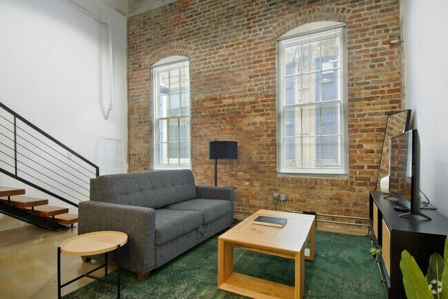 Building Photo - 822 Howard Ave Rental