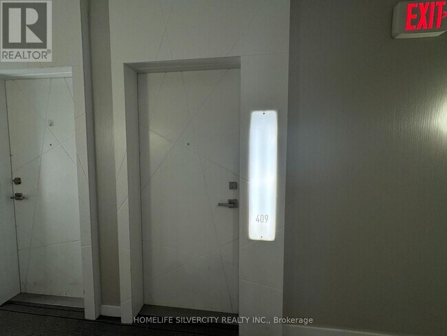 Photo - 14 York St Unit 409