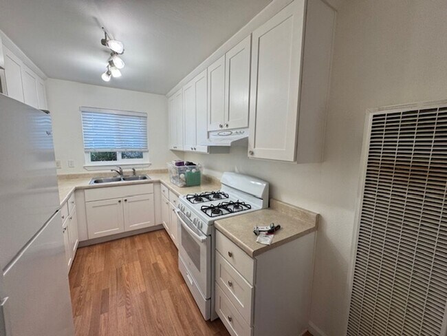 Photo - 1211 Mayette Ave Unit A