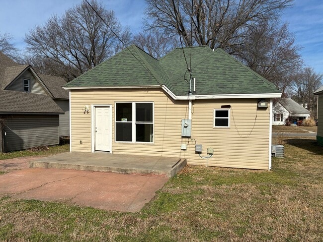 Photo - Beautiful! Remodeled 3 bed, 2 bath home and you don't want to miss this property. A must see for ...