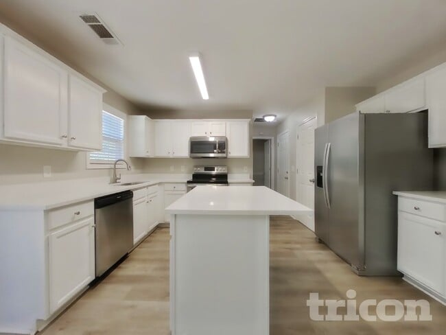 Photo - 105 Remington Pl Dr