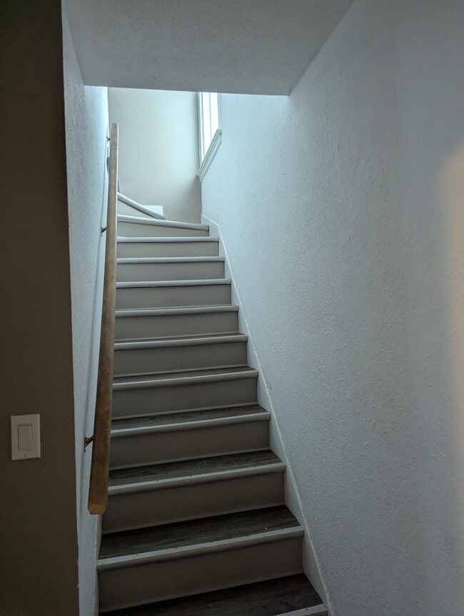 Photo - 1 Bedroom Upper Unit – $1,199/month + 50% ... Unit B (Upper)