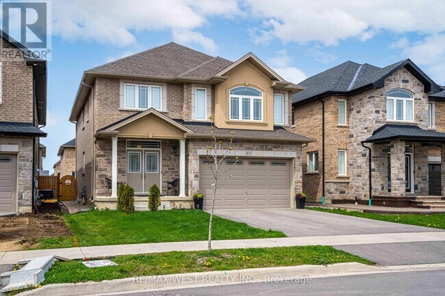 Photo - 67 Robertson Rd