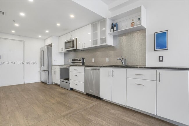 Photo - 3339 Virginia St Unit 339