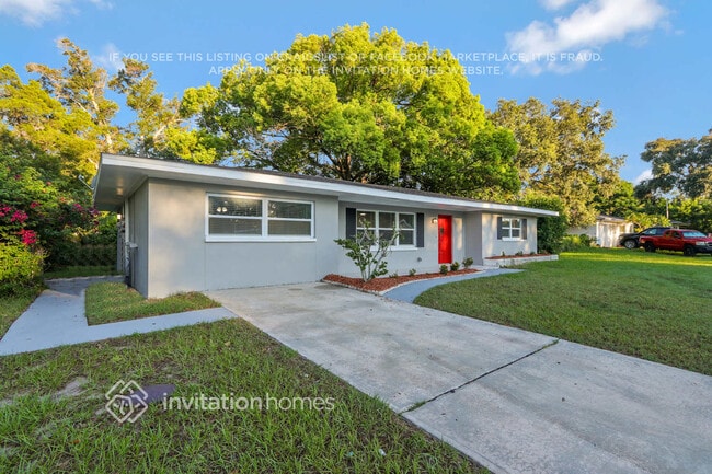 Photo - 1938 Summit Dr