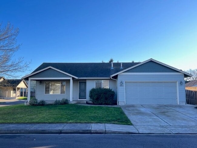 3Bd/2Ba Single Story House - Available Soon! - 3Bd/2Ba Single Story House - Available Soon!