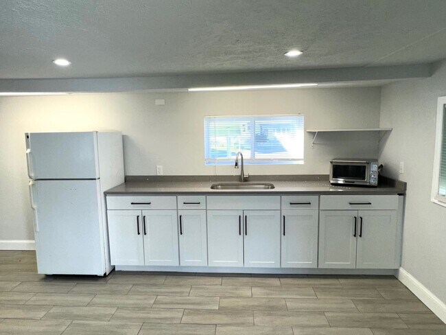 Photo - 515 49th Ave Terrace W Unidad A