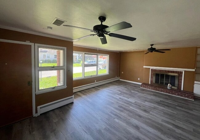 Photo - 401 Golfview Ave
