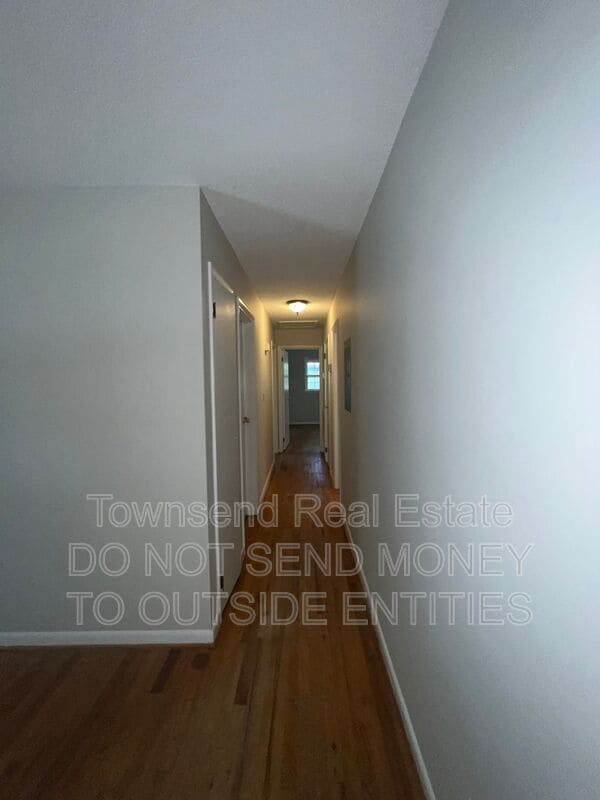 Photo - 2904 Collingwood St