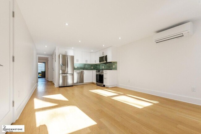 Photo - 9 1st St Unit 1