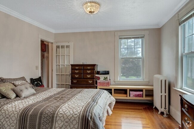 Building Photo - 116 Central St Unit B Rental