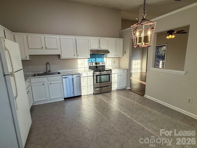 Photo - 3006 Overlook Trail