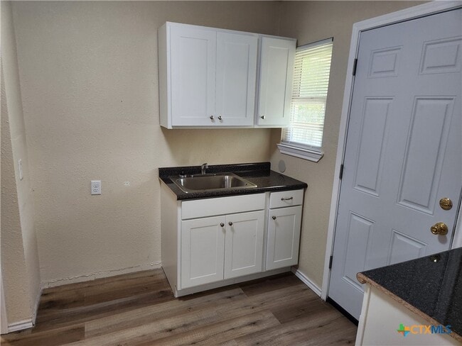 Photo - 1817 E Barton Ave