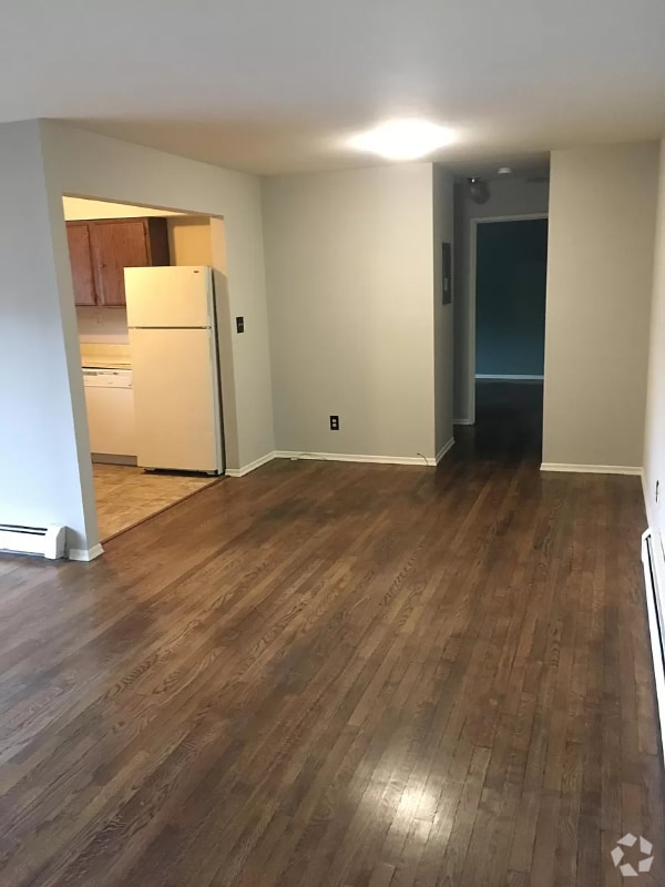 Building Photo - 521 Andria Ave Unit 201 Rental