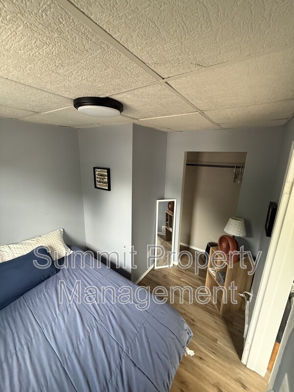 Photo - 302 N Spring Ave