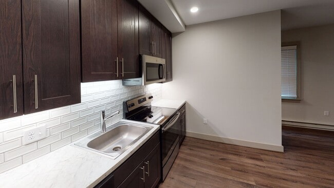 Photo - Priscilla on Pennsylvania