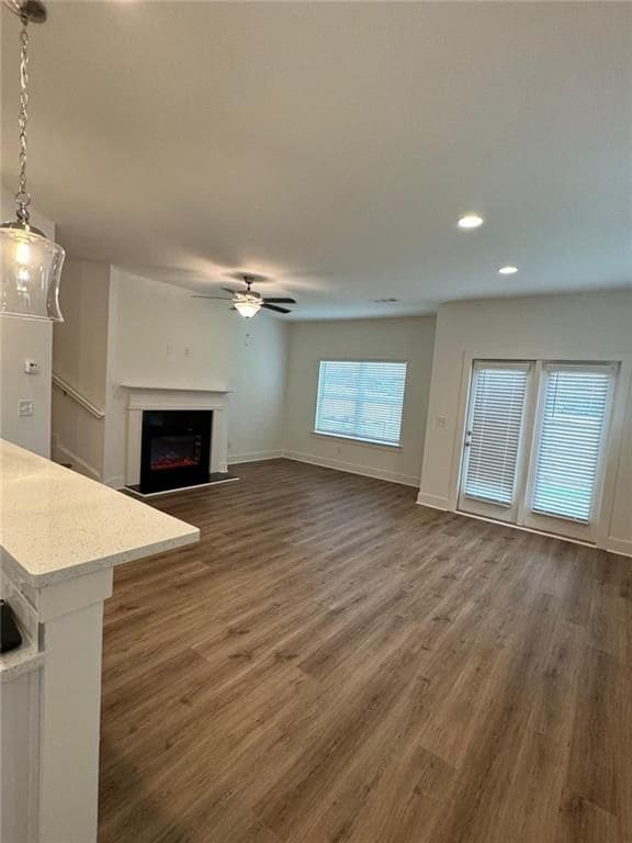 5762 Calle Vis Dr
