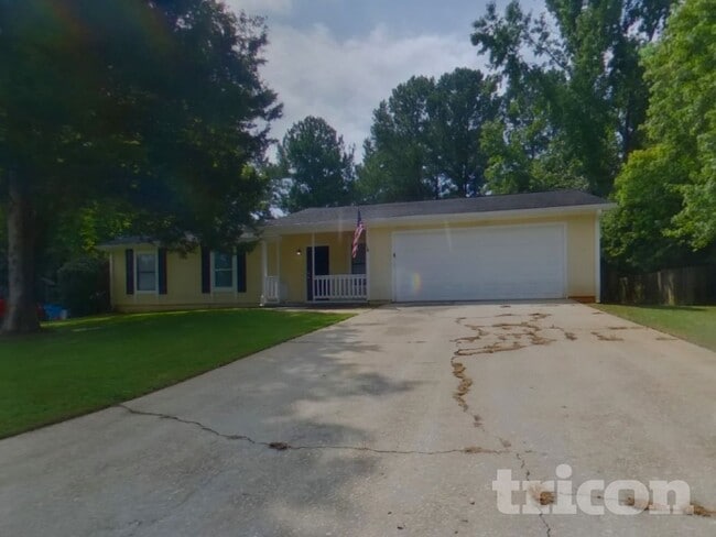 Building Photo - 459 Sweet Water Trail SE