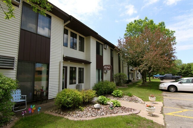 Photo - Manchester Court