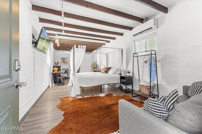 Photo - 9428 N 1st Ave