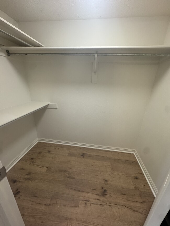 Photo - 1122 E 300 S