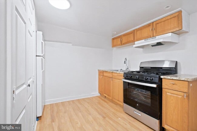 Photo - 3146 Remington Ave Unit 1
