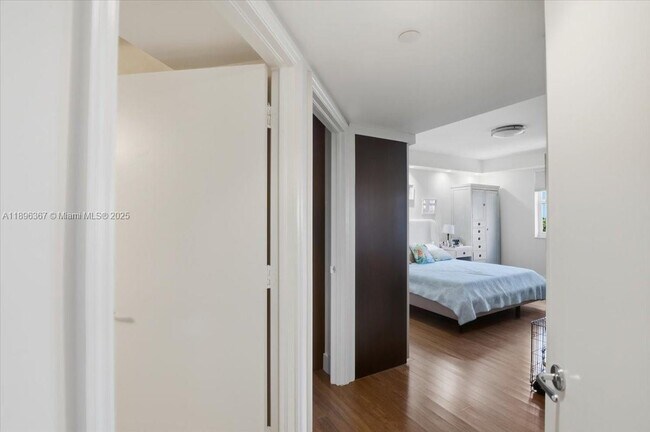 Photo - $5,500MONTHLY;20000 E COUNTRY CLUB DR #516...