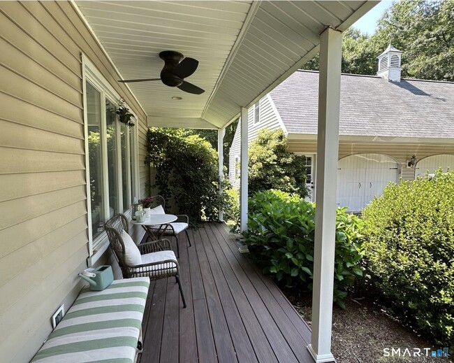 Photo - 11 Orchard Hill Rd