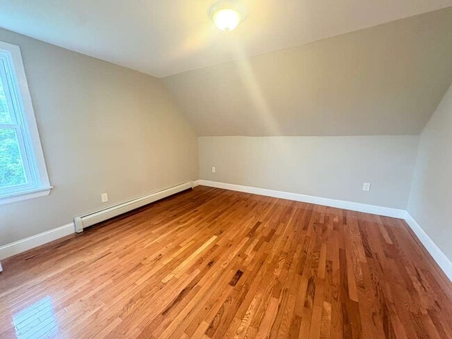 Photo - 12 Button St Unit 3