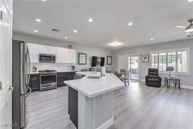 Photo - 2538 Venus Star St