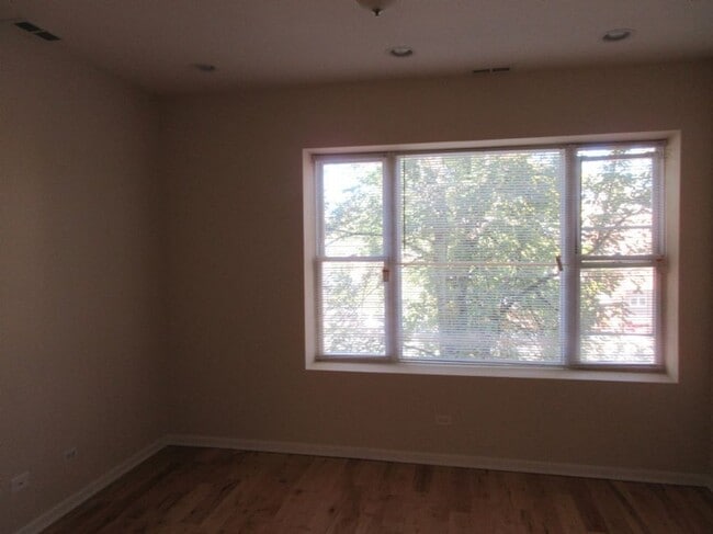 Photo - 3807 W Hirsch St Unit 2