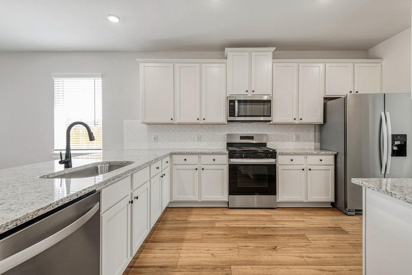 Photo - 15658 Honey Cv Dr