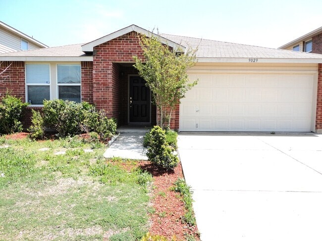Building Photo - 9029 Quarter Horse Ln Rental