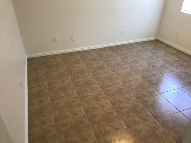 1109 Oregon St Unit B