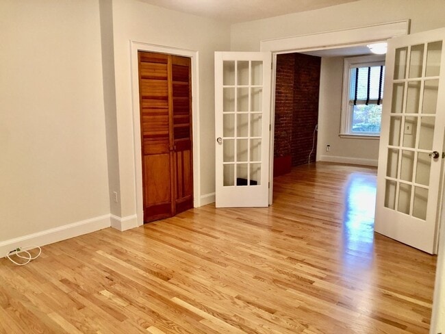 Photo - 7 Auburn St Unit 1