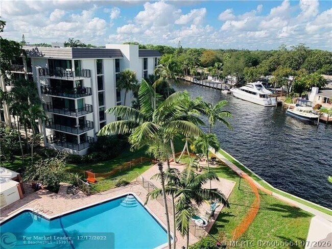 1101 River Reach Dr Unit 215