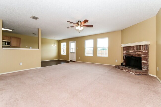 Photo - 2519 Eastwood Dr