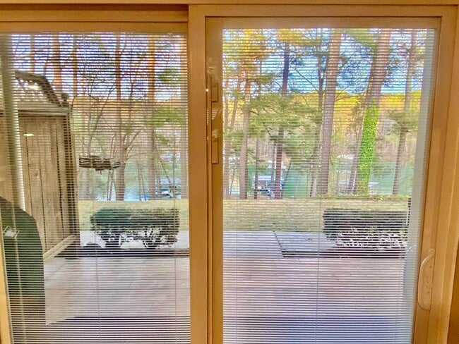 Photo - 2109 Pine Tree Dr