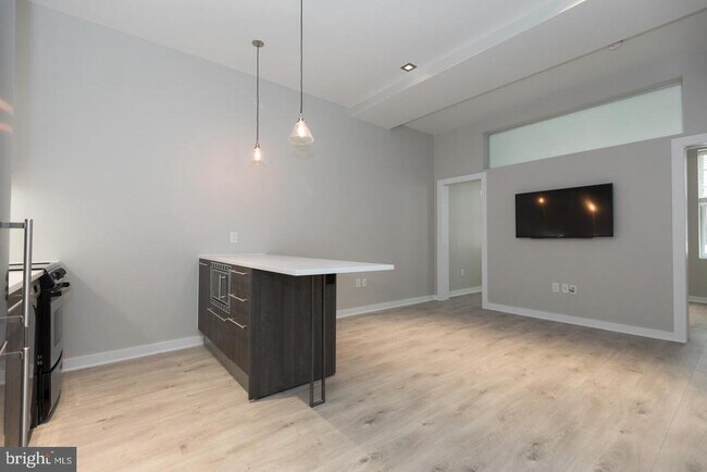 Photo - 1602 Sansom St Unidad 2