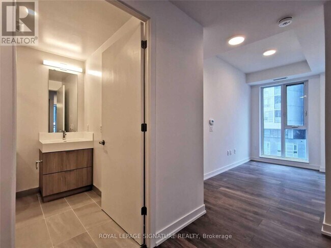 Photo - 130 River St Unit 503