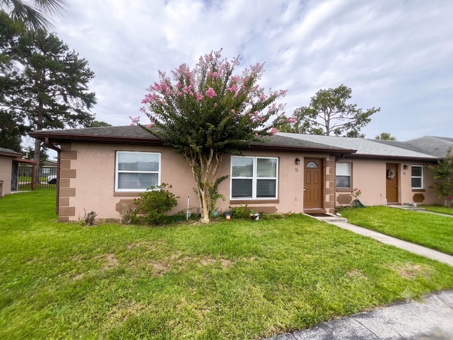 Building Photo - 72 Las Brisas Way
