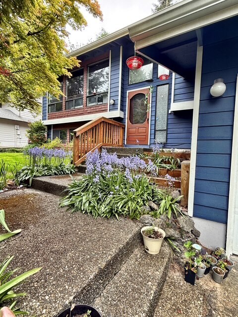 Photo - 710 Parkway Ct NE (Bremerton, WA)