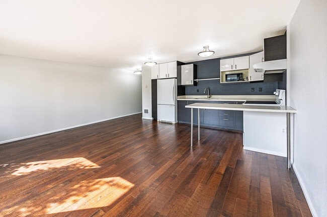 Photo - 201 2nd St S Unit 105