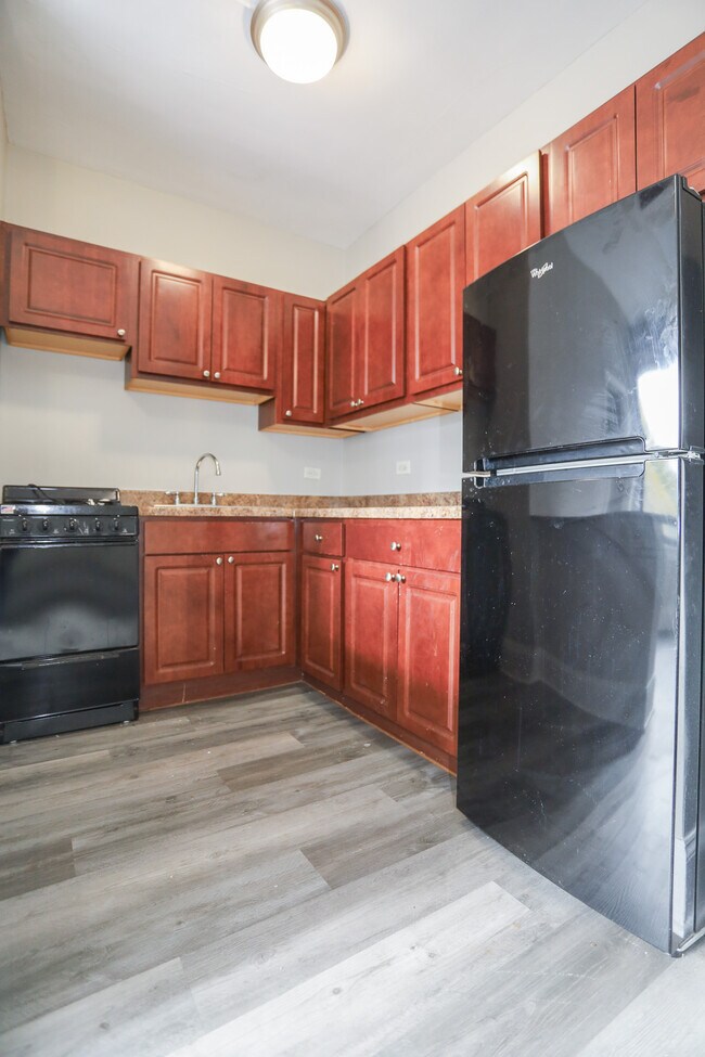Photo - 5324 W Cornelia Ave Unidad #307