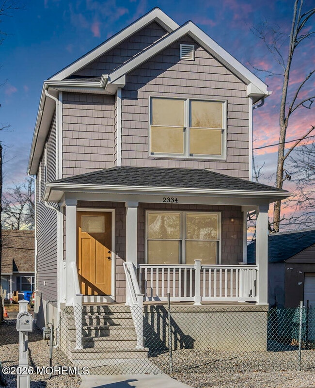 Building Photo - 2334 Adams Ave