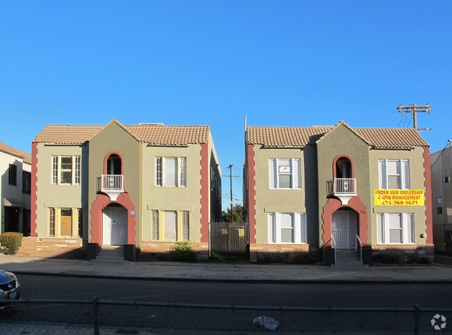 Photo - 1015-1019 W 85th St