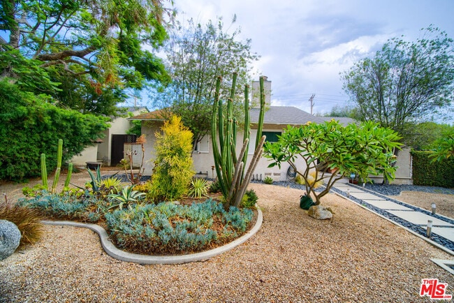 Photo - 3282 Stoner Ave